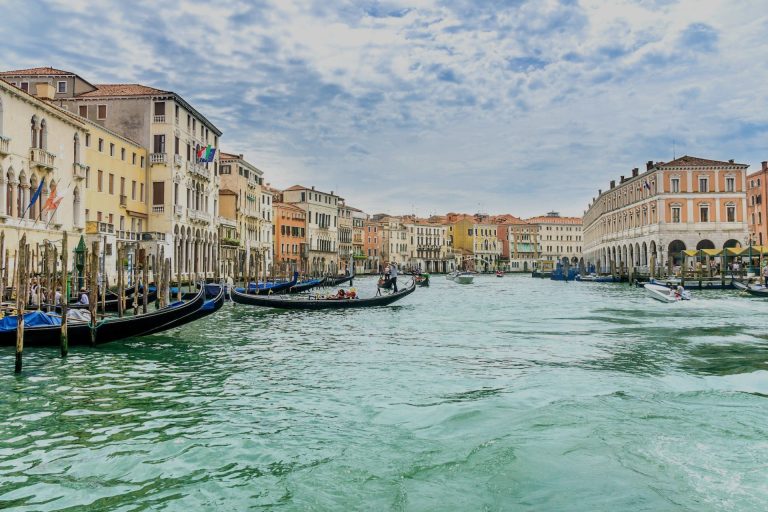 Water activities • Destination Venice